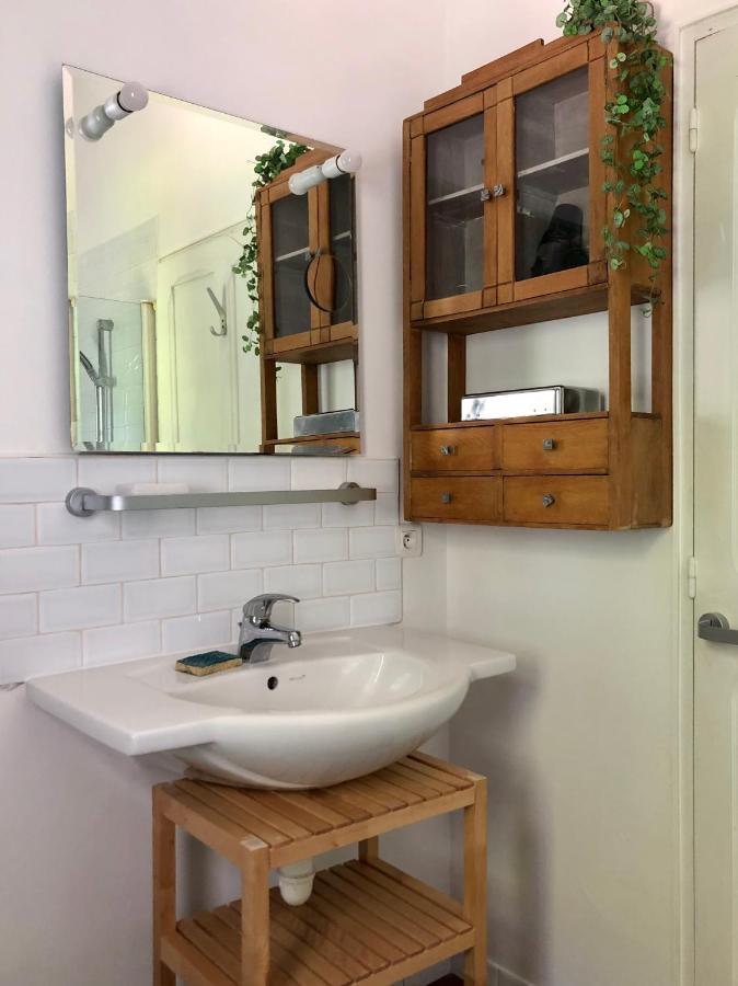 Montjoia Bed & Breakfast ลีล-ซูร์-ลา-ซอร์ก ภายนอก รูปภาพ