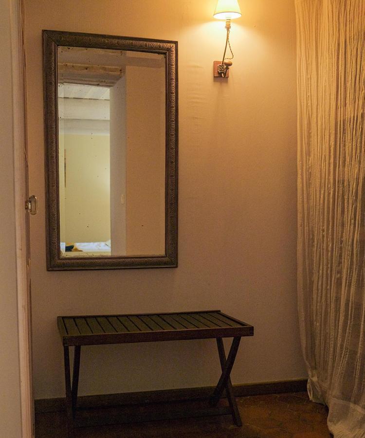 Montjoia Bed & Breakfast ลีล-ซูร์-ลา-ซอร์ก ภายนอก รูปภาพ